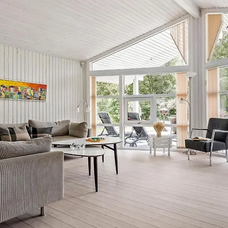 Stunning In With Sauna * Bogense