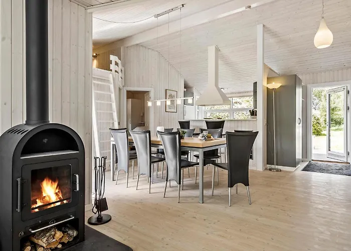 Stunning In With Sauna Bogense